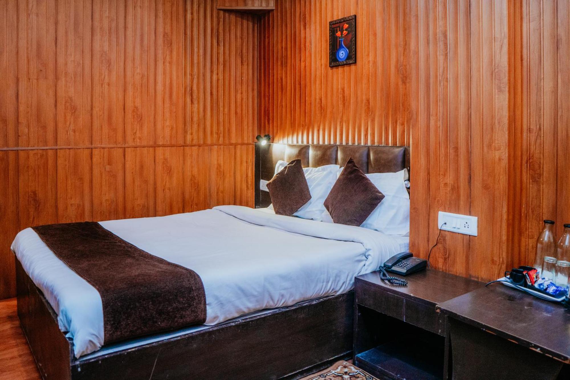 Hotel Siddhi Vinayak Regency, Mg Marg Gangtok Exteriör bild