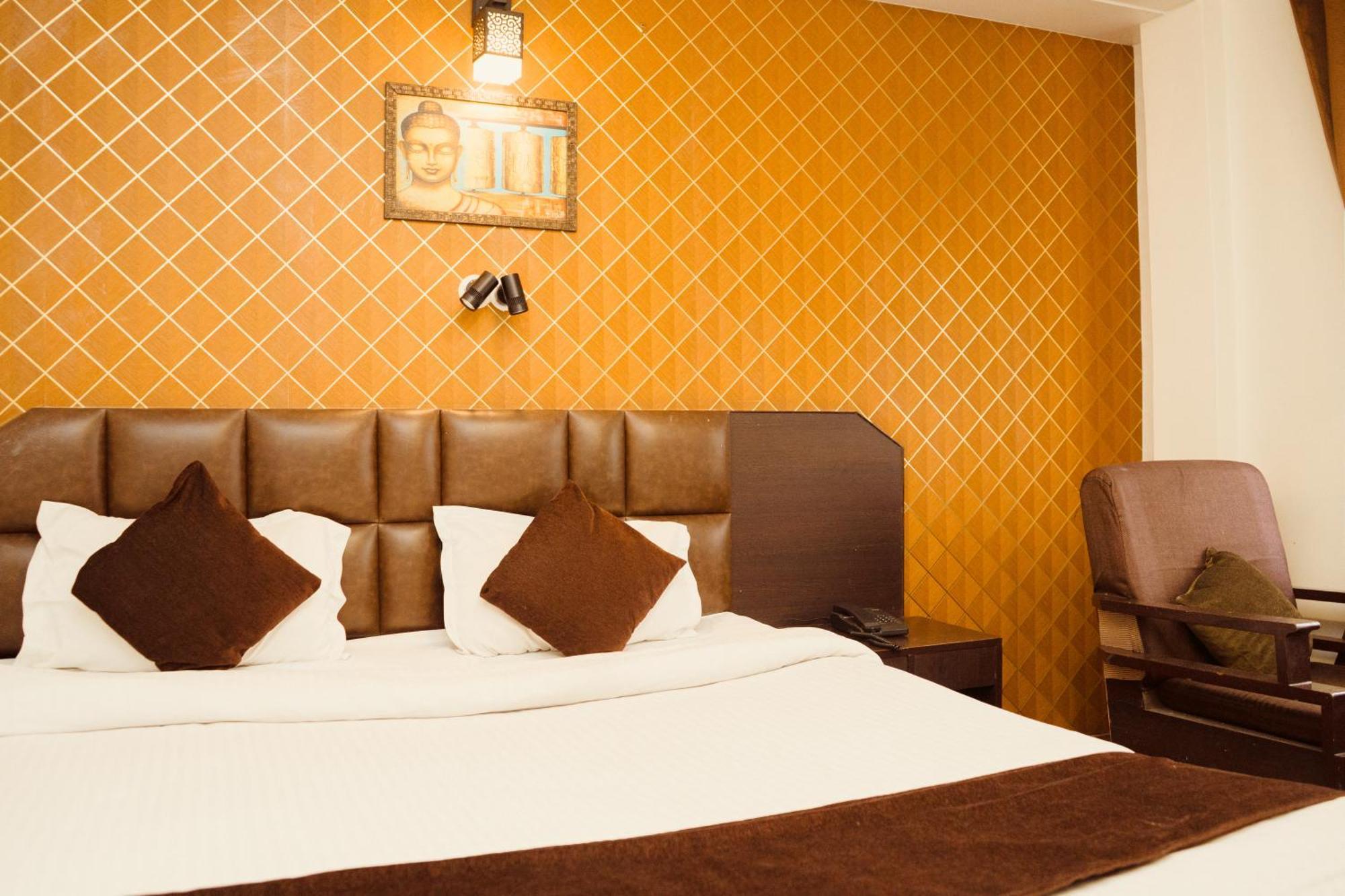 Hotel Siddhi Vinayak Regency, Mg Marg Gangtok Exteriör bild
