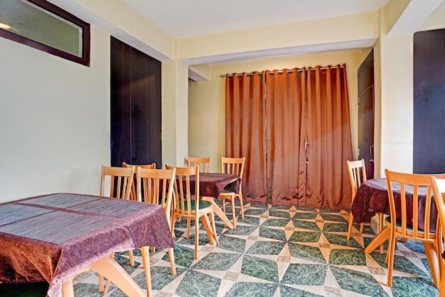 Hotel Siddhi Vinayak Regency, Mg Marg Gangtok Exteriör bild