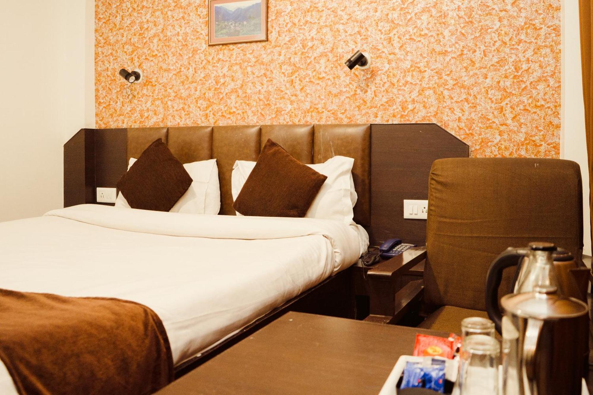 Hotel Siddhi Vinayak Regency, Mg Marg Gangtok Exteriör bild