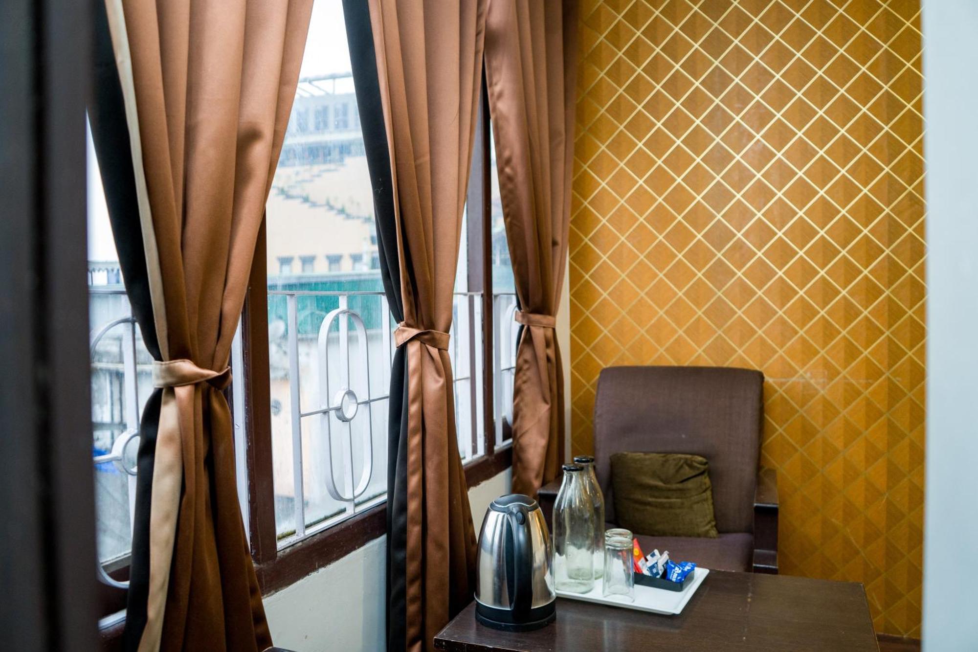Hotel Siddhi Vinayak Regency, Mg Marg Gangtok Exteriör bild